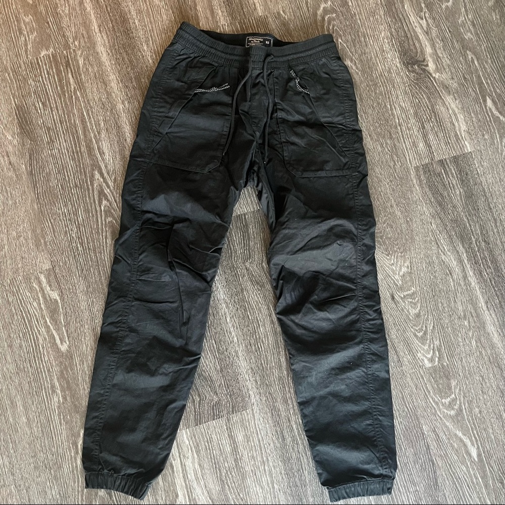 Abecrombie jogger pants